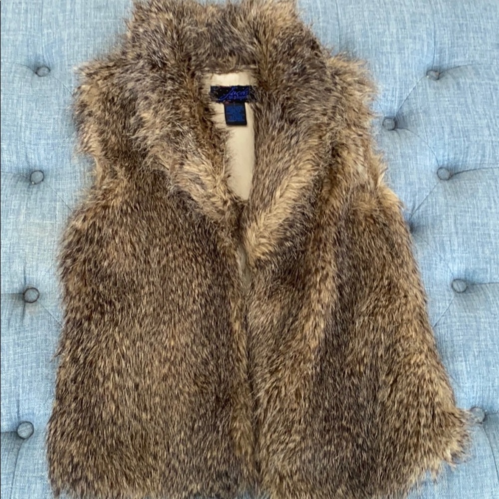 Jack by BB Dakota Faux Coyote Fur Vest